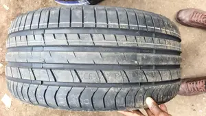 275/45r19 Goddard