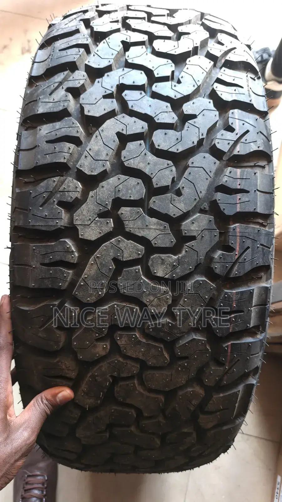 265/50r20 Wideway