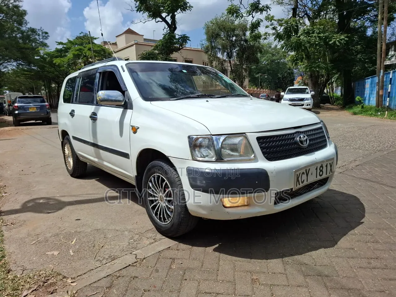 Toyota Succeed SV Premium 2014 White