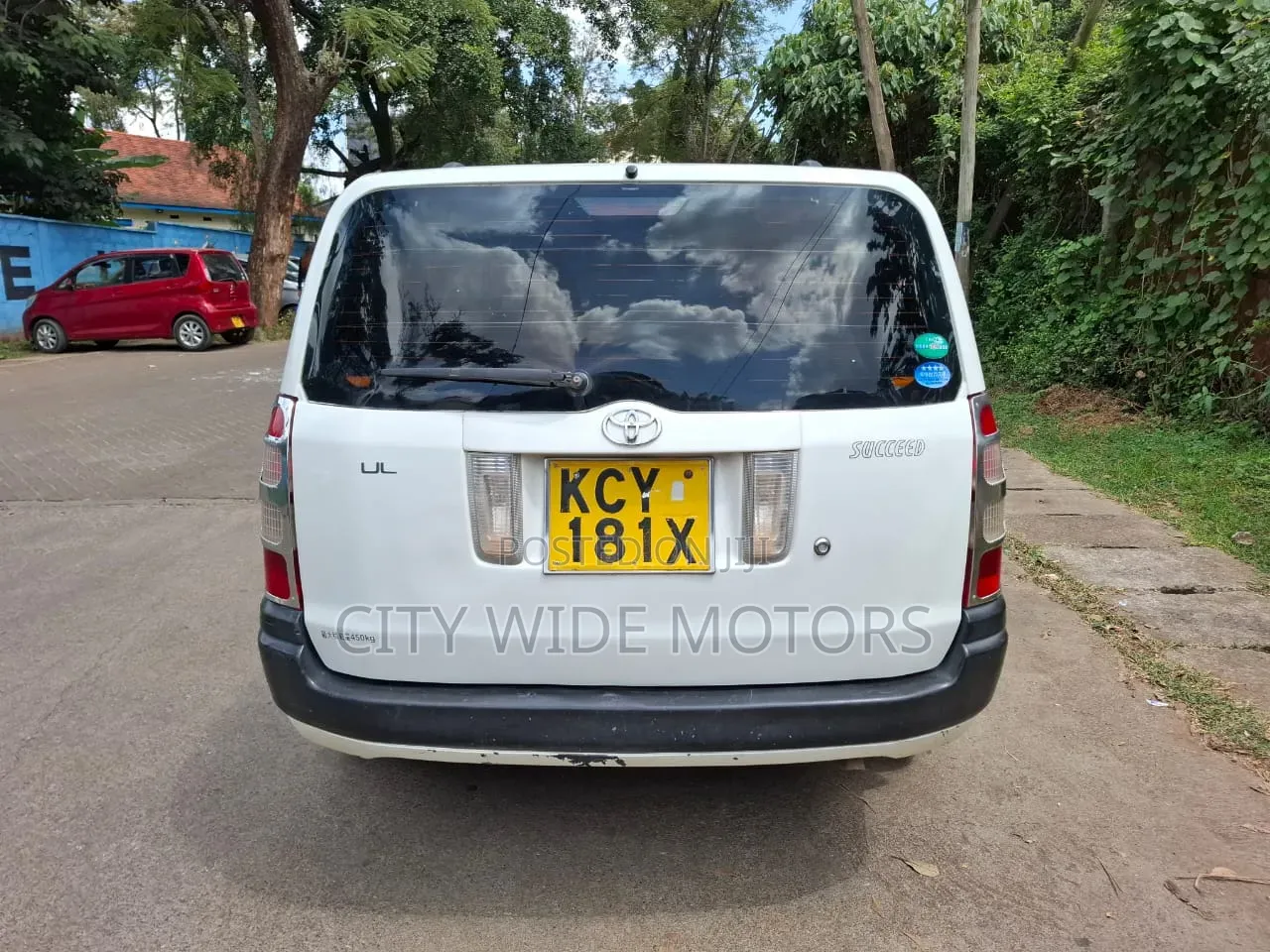 Toyota Succeed SV Premium 2014 White