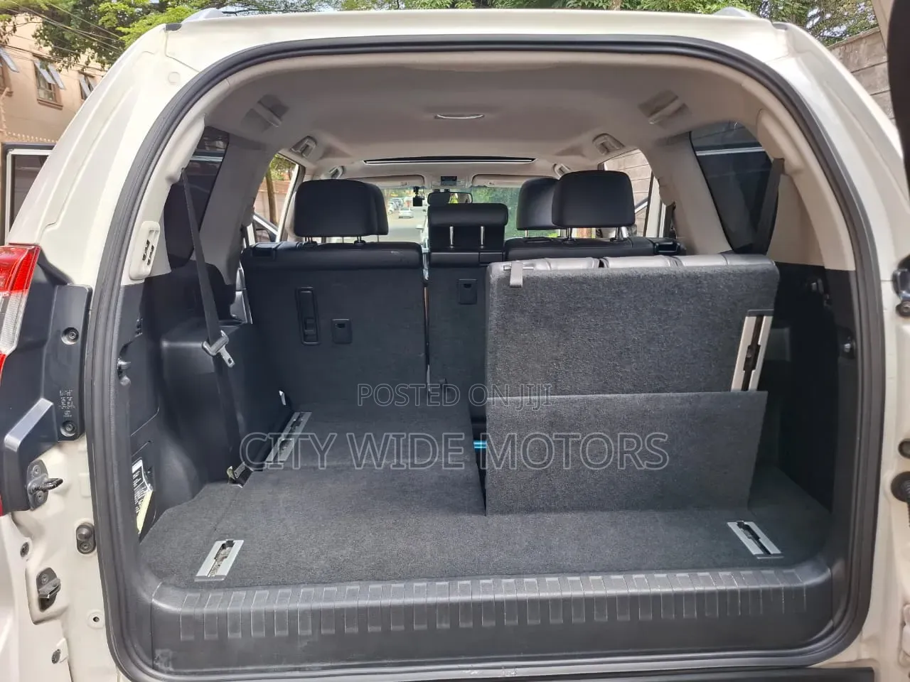 Toyota Land Cruiser Prado 2.8 D-4D 2015 White