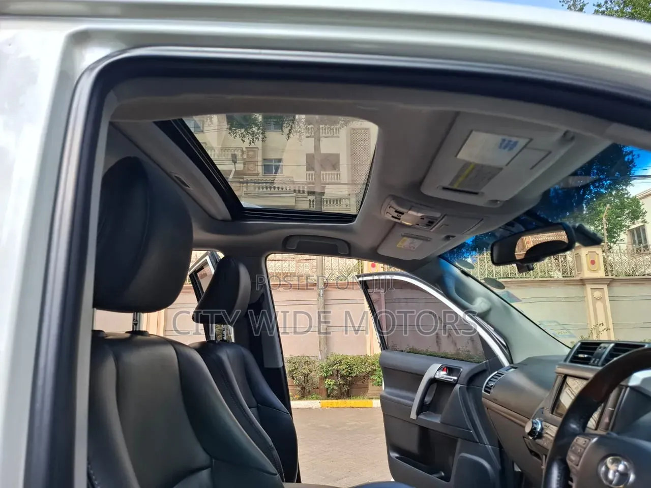 Toyota Land Cruiser Prado 2.8 D-4D 2015 White
