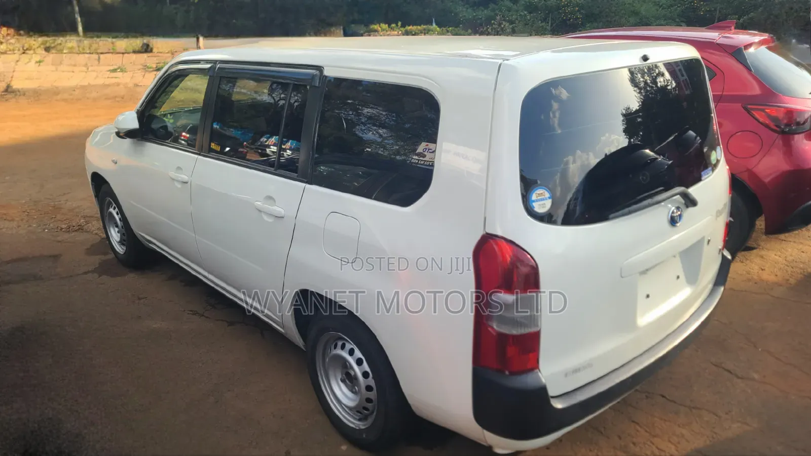 Toyota Probox 1.5 Hybrid DX 2020 White