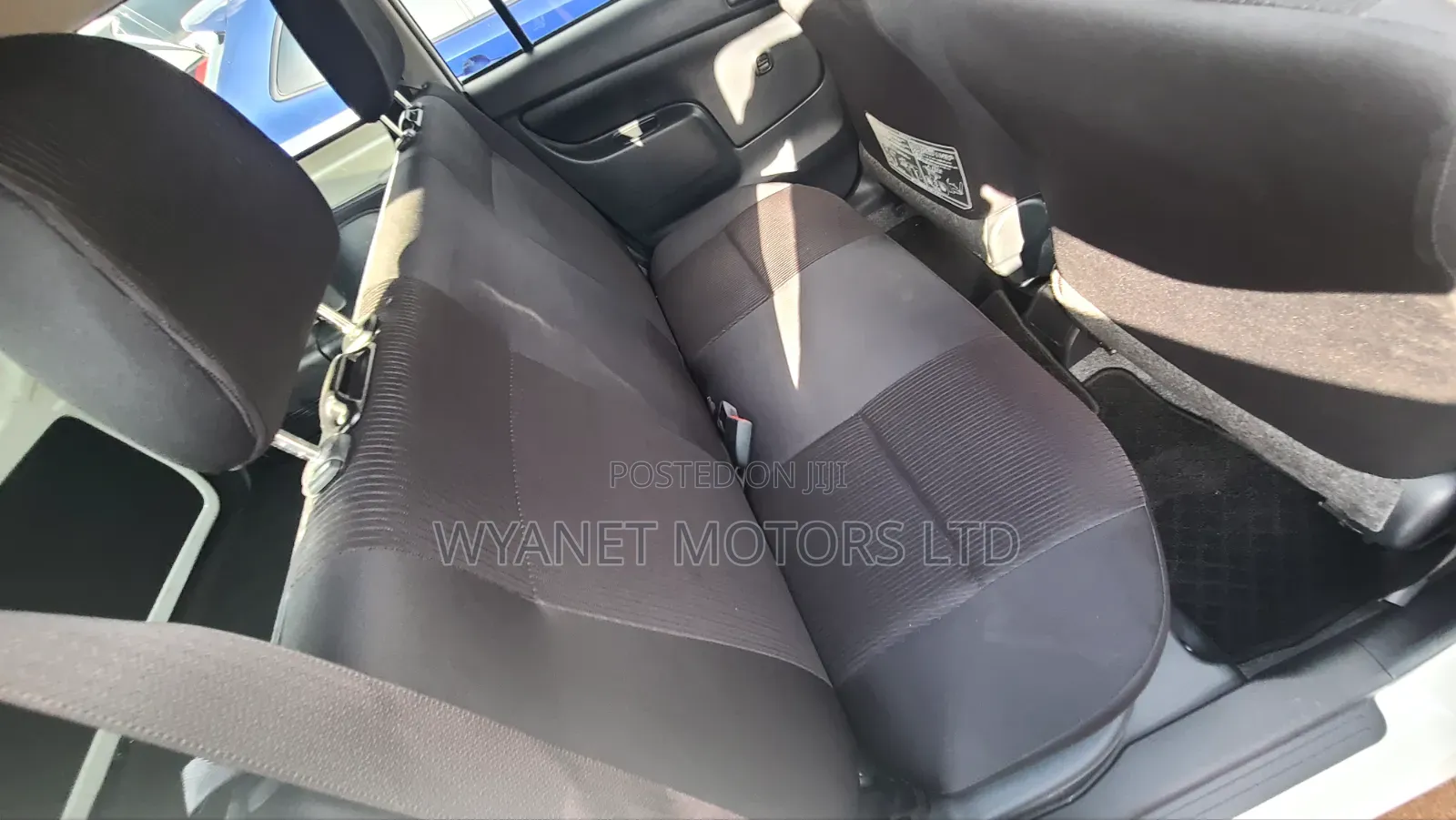 Toyota Probox 1.5 Hybrid DX 2020 White