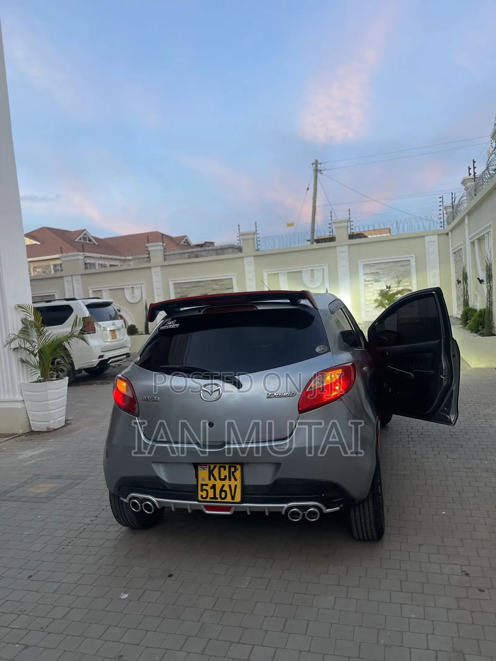 Mazda Demio 2011 Gray