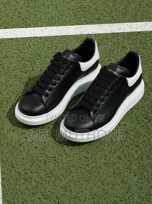 Brand New Unisex Classic McQueen Alex Ander Size 38-45