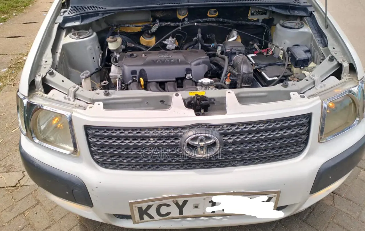 Toyota Succeed 2012 White
