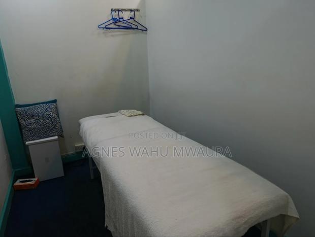 A Fully Operational and Registered Beauty College/Training Salon A - thumbnail 2