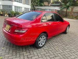 Mercedes-Benz C200 2008 Red