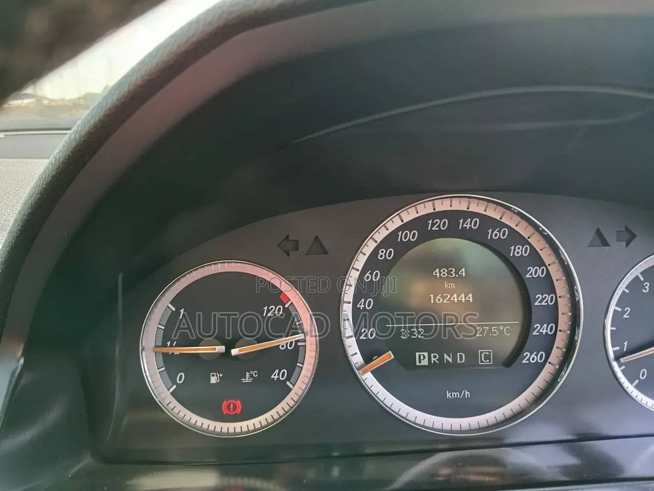 Mercedes-Benz C200 2008 Red