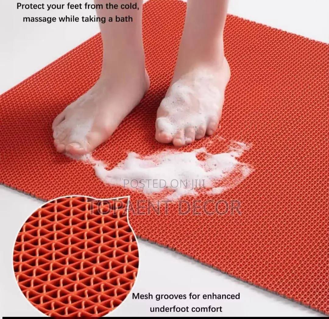 Red Perforated.No Bathroom Accidents Perforated PVC Antislip Mats