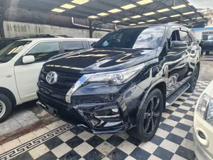 Toyota Fortuner 2.8 D AWD 2019 Black