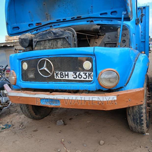 Mercedes Benz 911 1992 Blue - thumbnail 4