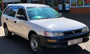 Toyota Corolla 2002 White