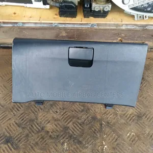 Honda Fit 2014 Glovebox