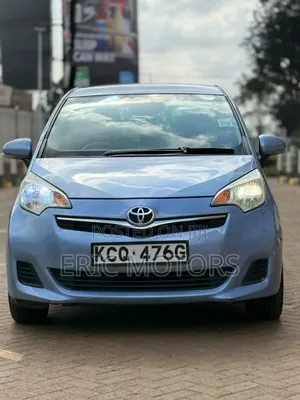 Toyota Ractis 2012 Blue