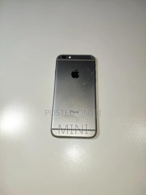 Apple iPhone 6 32 GB Gray - thumbnail 2