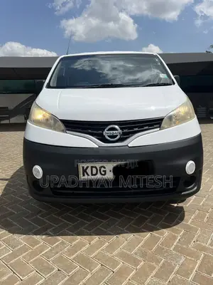 Nissan NV200 2015 White