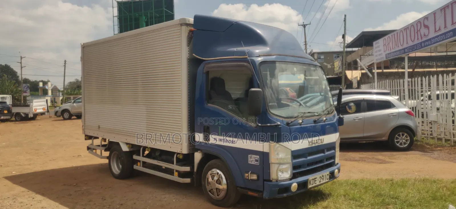 Isuzu Elf 2014