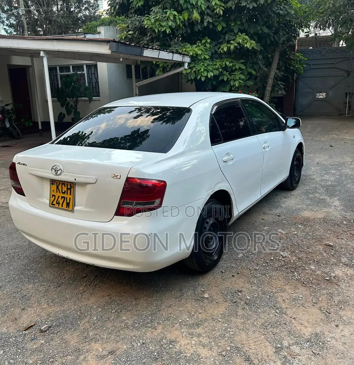 Toyota Axio 2009 White