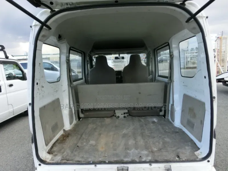 Suzuki Every Wagon 2019 White