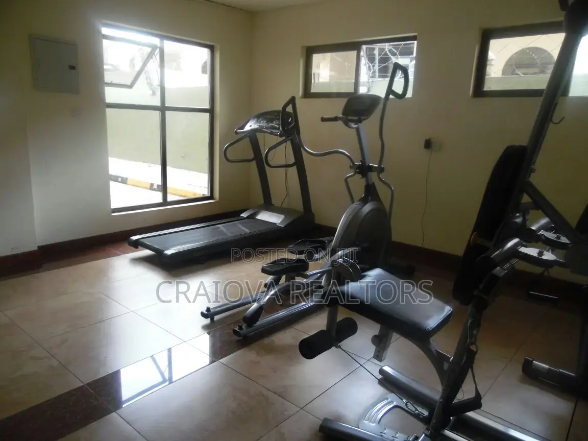 5bdrm Penthouse in Valley Arcade for rent