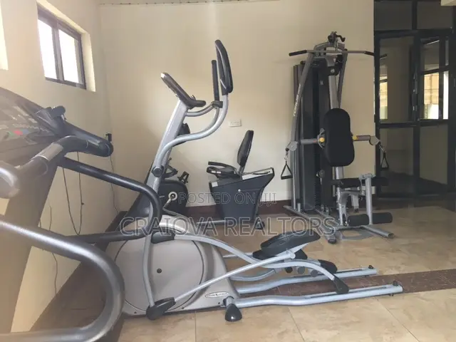 5bdrm Penthouse in Valley Arcade for rent