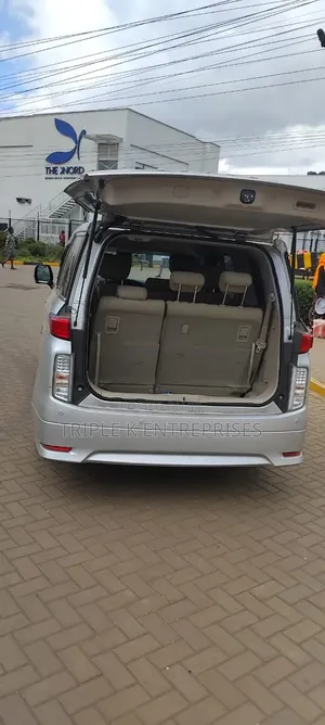 Elgrand for Hire/Rental