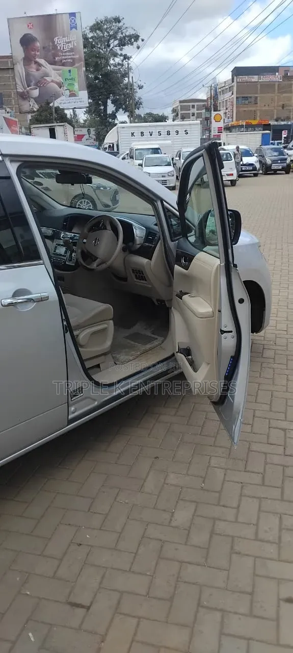 Elgrand for Hire/Rental