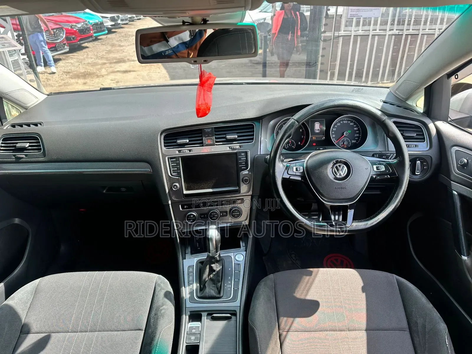 Volkswagen Golf 2016 Silver