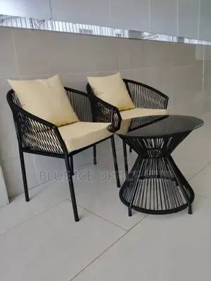 2seater Balcon Rattan Chair With Round Glass Table