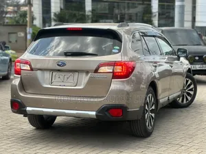 Subaru Outback 2.5i AWD 2016 Beige