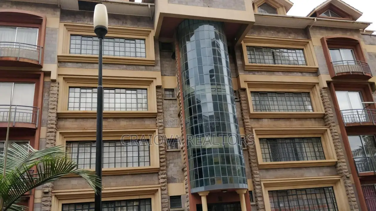 4bdrm Duplex in Valley Arcade for rent