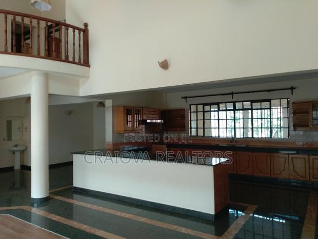 4bdrm Duplex in Valley Arcade for rent - thumbnail 8