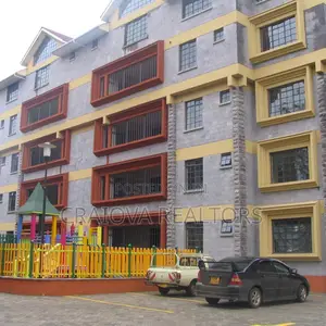 4bdrm Duplex in Valley Arcade for rent