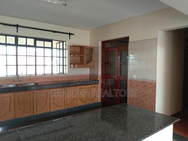 4bdrm Duplex in Valley Arcade for rent - thumbnail 10