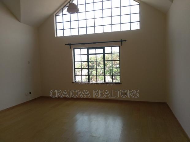 4bdrm Duplex in Valley Arcade for rent - thumbnail 12
