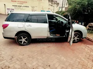 Nissan Wingroad 2007 Silver
