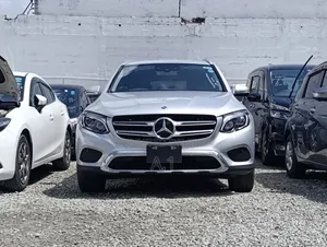 Mercedes-Benz GLC-Class 2018 Silver