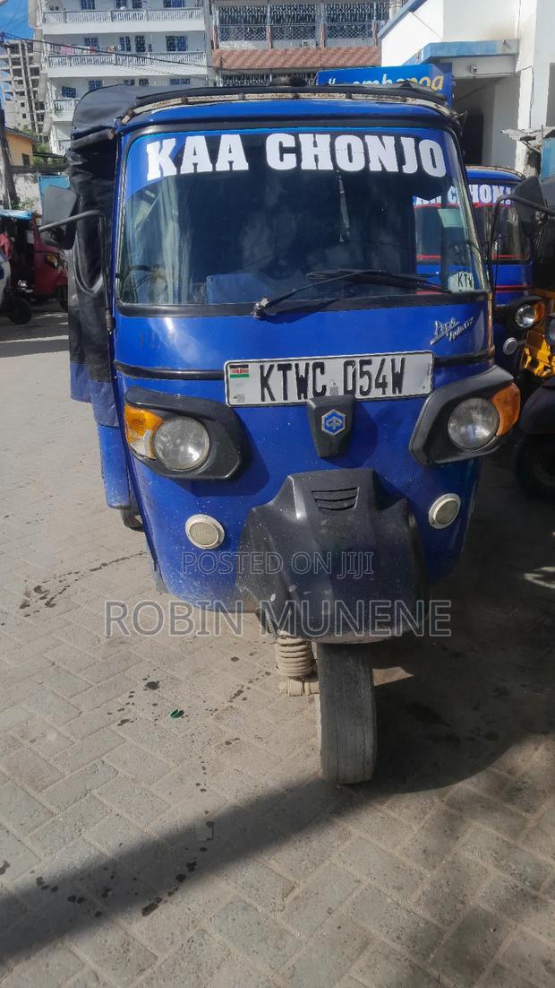 Piaggio 2023 Blue - thumbnail 2
