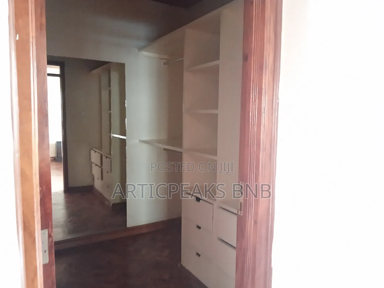 3bdrm Apartment in Brookside Court,, Spring Valley for rent