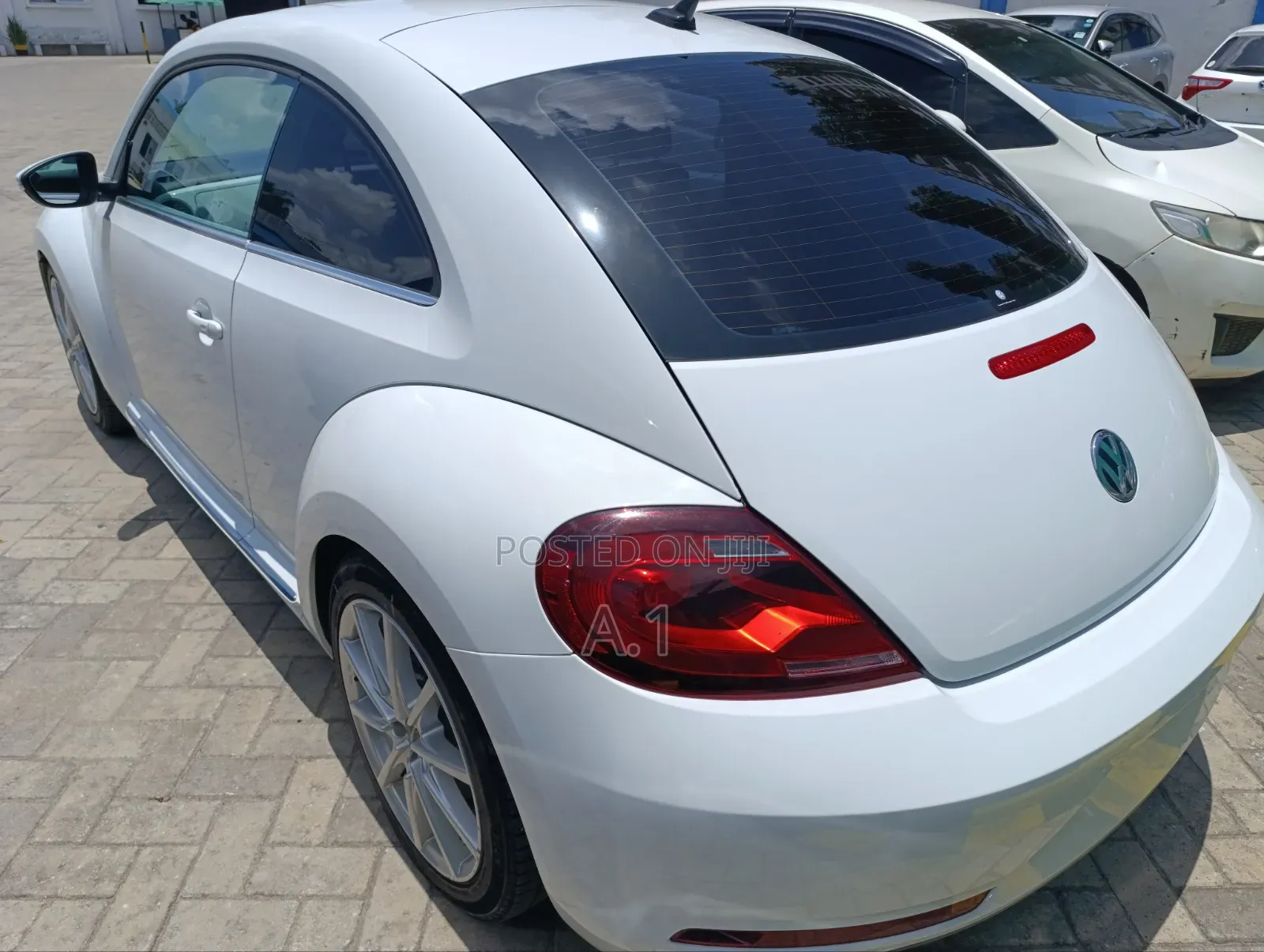 Volkswagen Beetle 2019 White