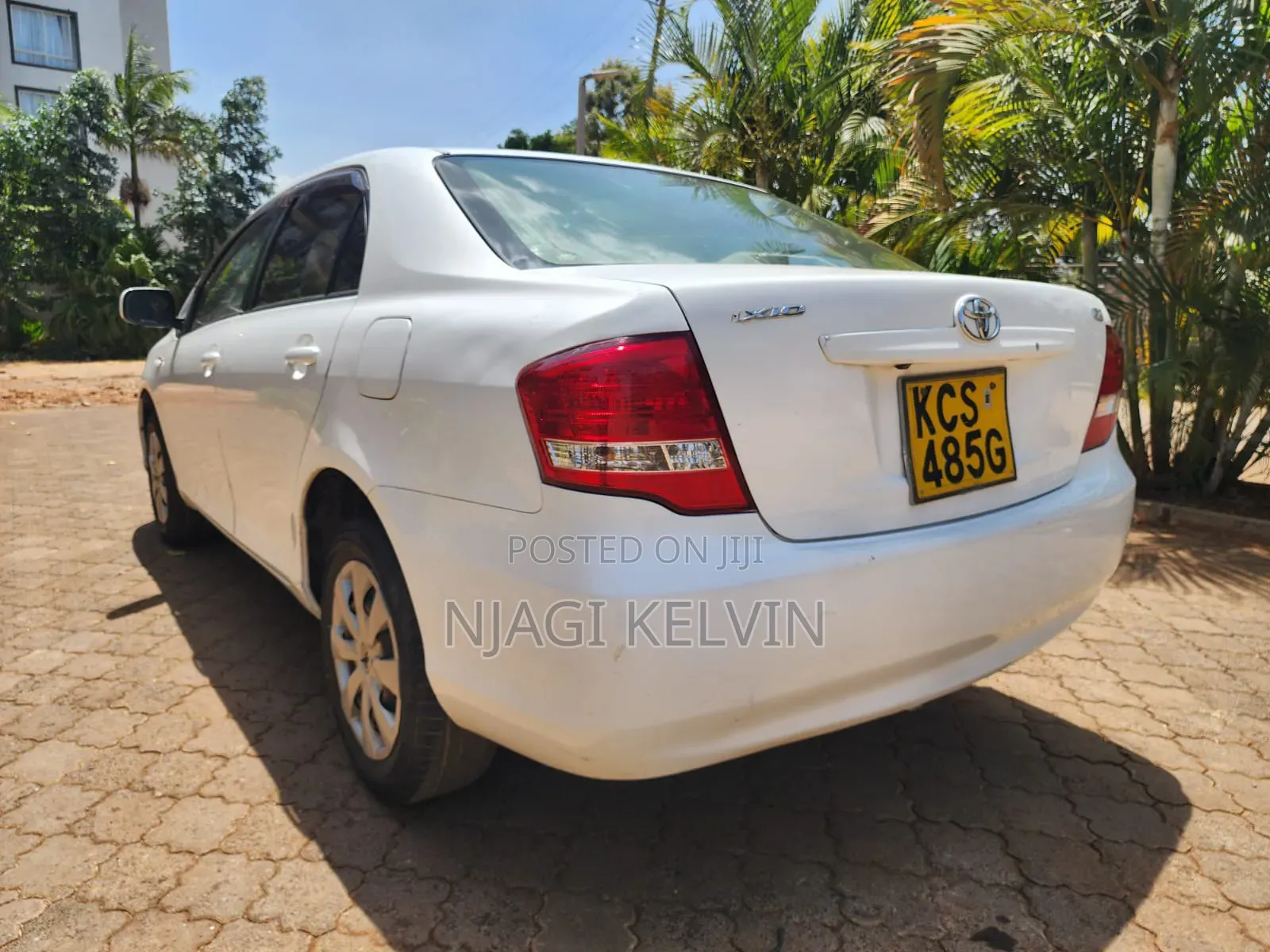 Toyota Axio 2011 White