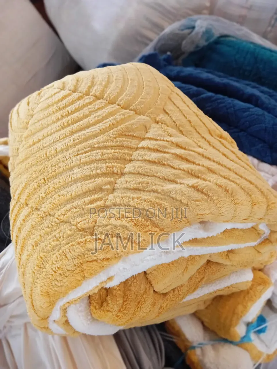 Flannel Duvet Set 6x7 – 4pcs Bedding Set - Pt