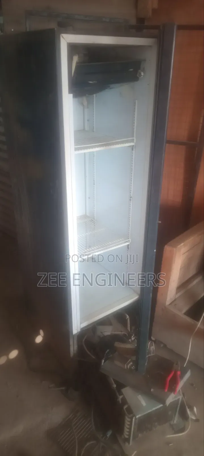 200l Display Fridge