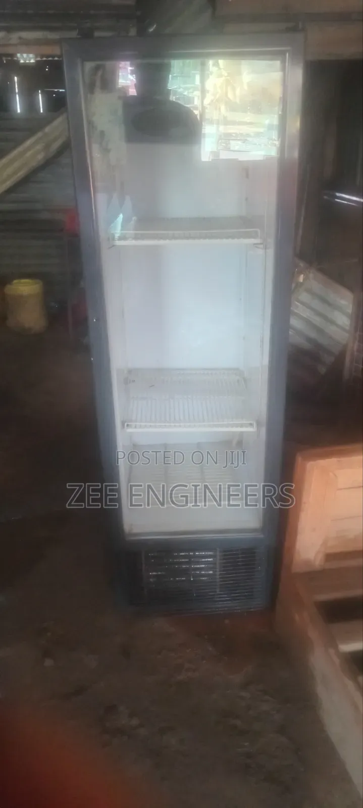 200l Display Fridge
