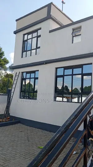 3bdrm Maisonette in No Nane, Gachie for sale