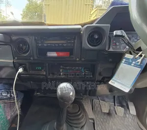 Toyota Land Cruiser 2006 White