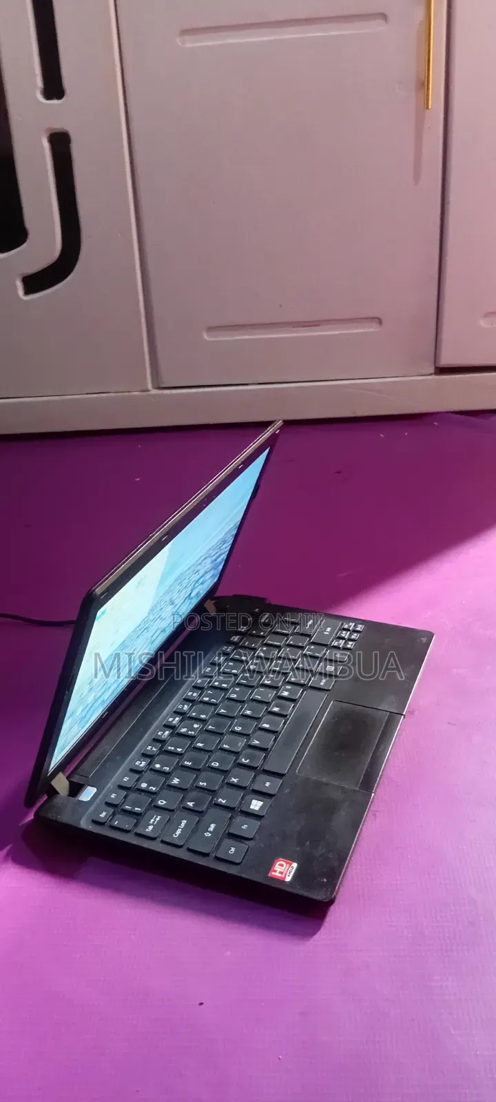 Laptop Acer Aspire 1810TZ 128GB AMD Ryzen 5 HDD 140GB