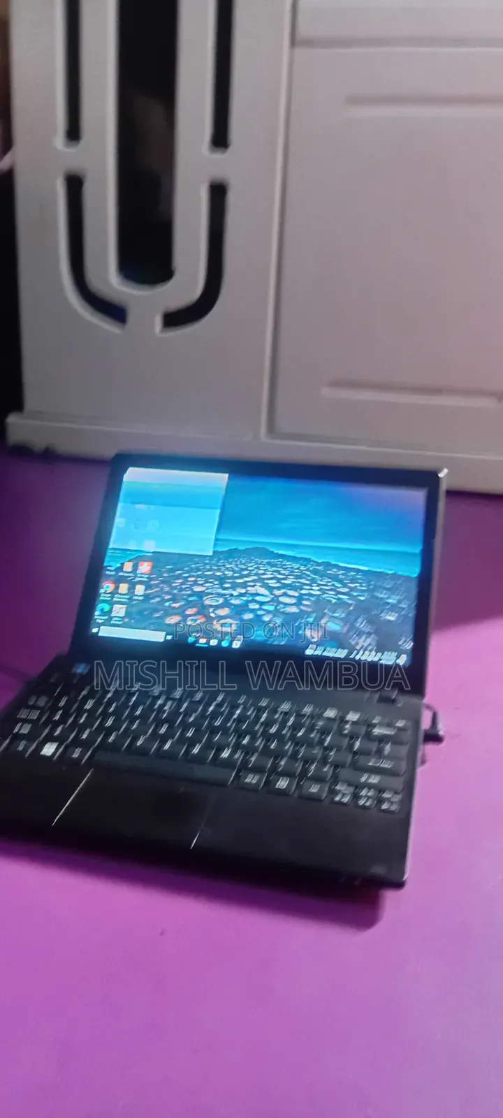 Laptop Acer Aspire 1810TZ 128GB AMD Ryzen 5 HDD 140GB